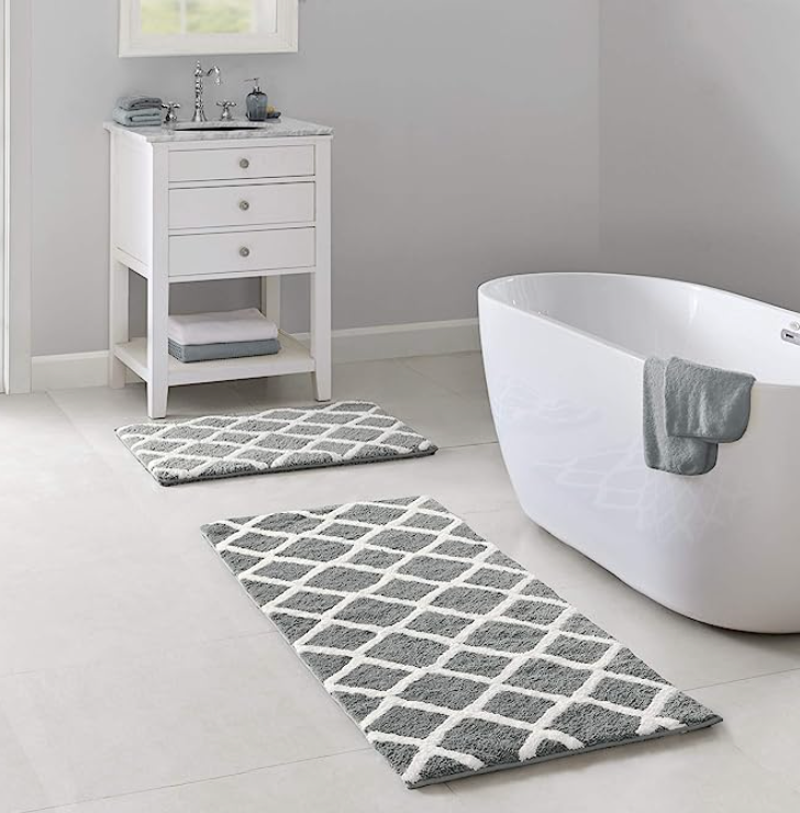 Madison Park Bittman Reversible Bathroom Rug