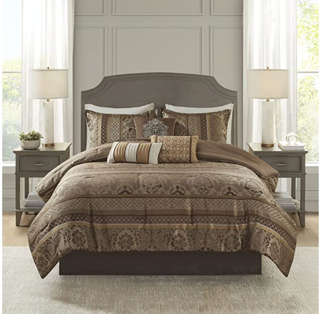 Madison Park Bellagio Cozy Comforter Set - Luxurious Jaquard Traditional Damask Design